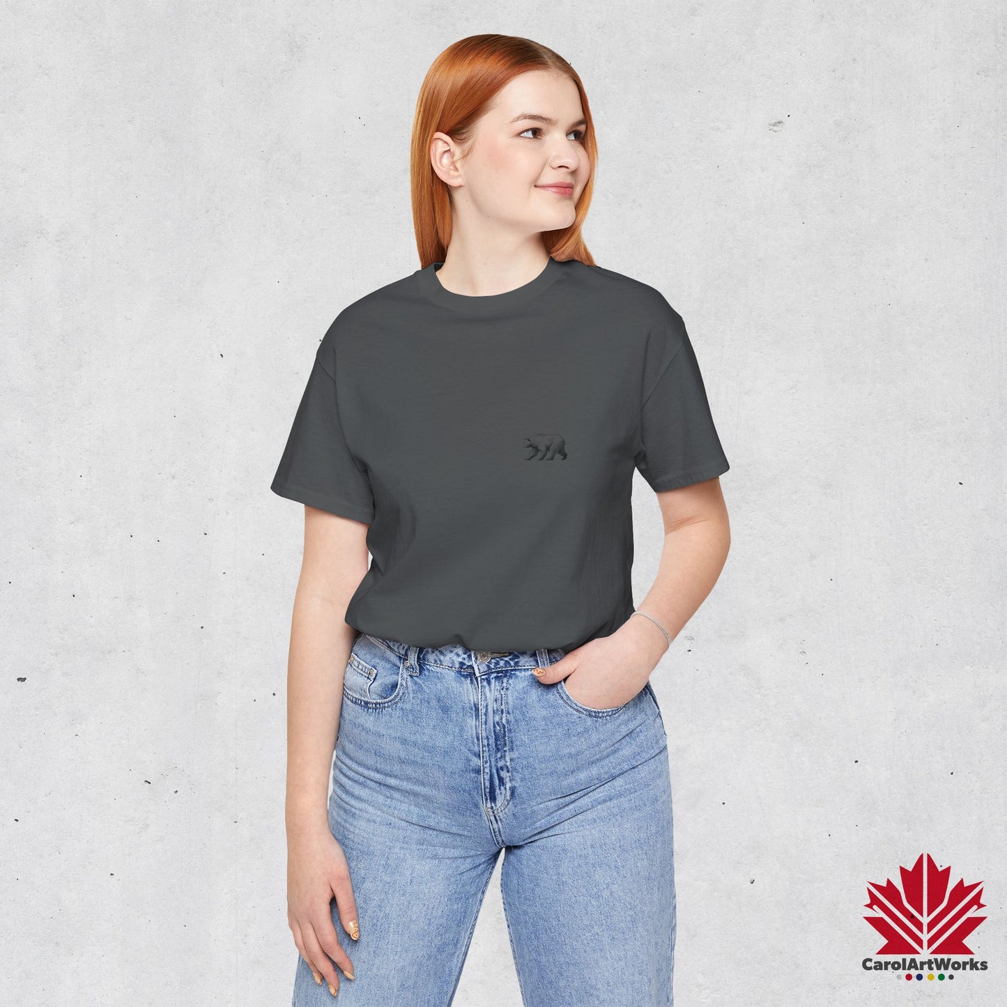 scandinavian minimalistic BEAR Design Unisex Short Sleeve Tee - Soft and Comfortable, Perfect for Everyday Wear and Nature Lovers