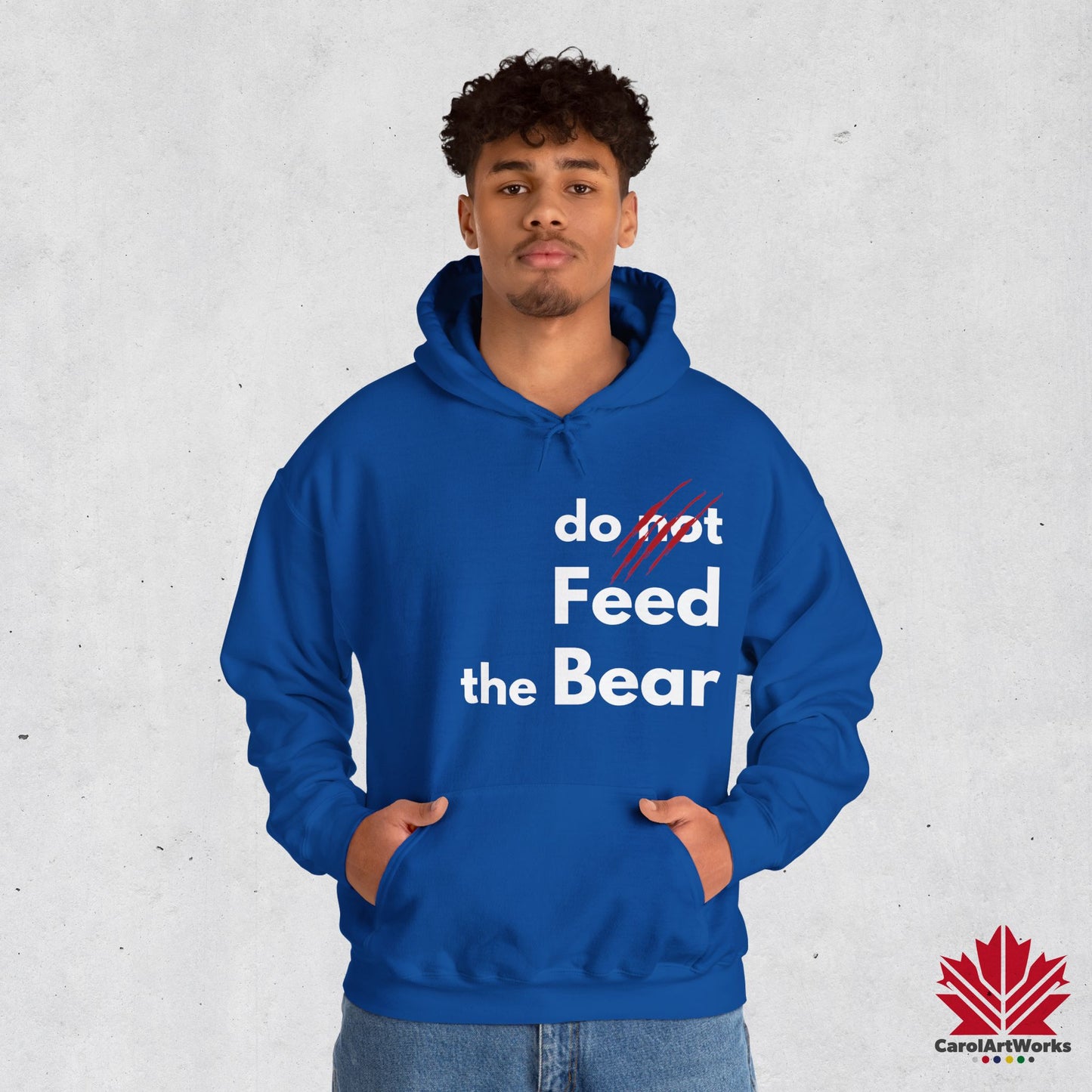 Funny “Do Not Feed the Bear” Unisex Hoodie – Perfect for Outdoor Lovers