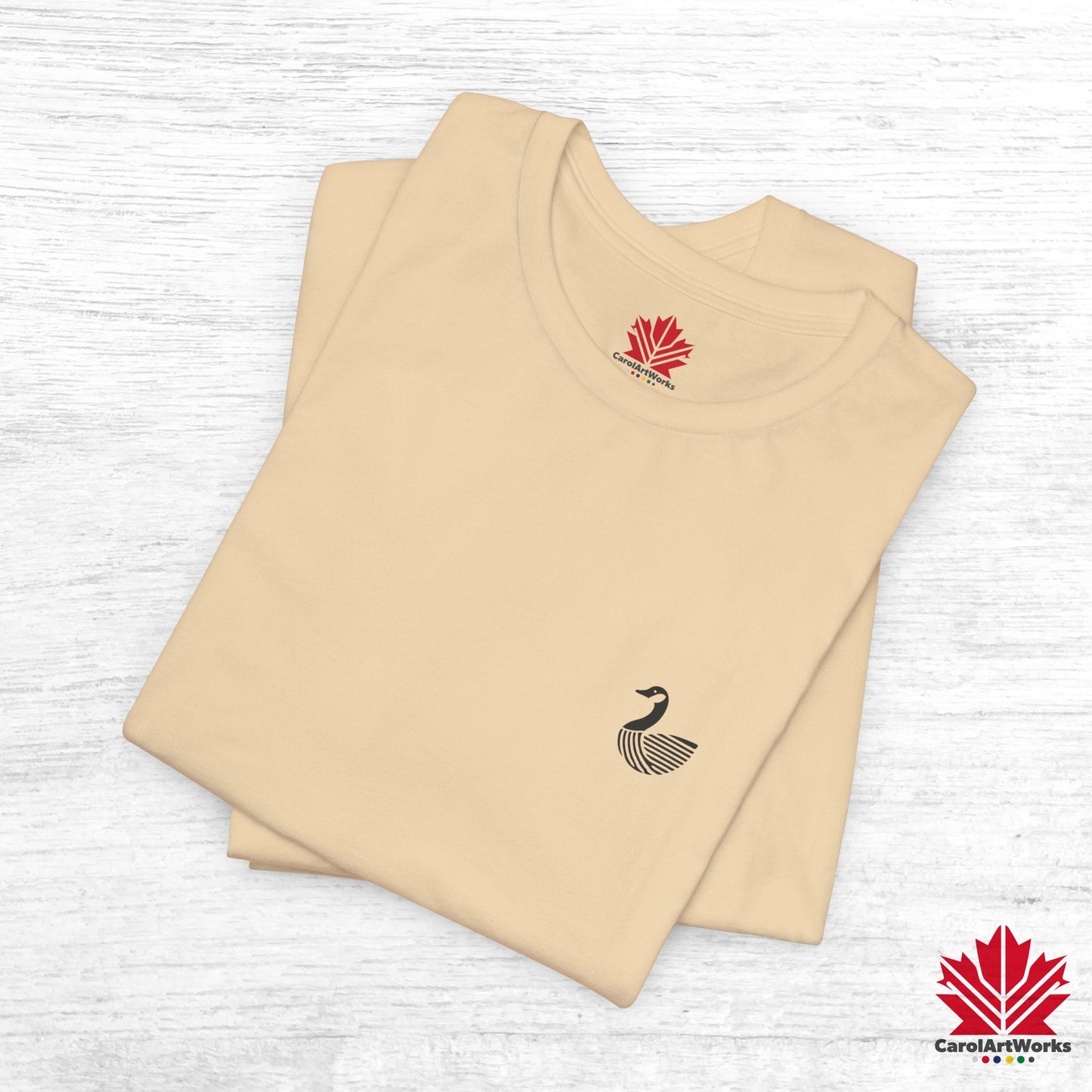 scandinavian minimalistic CANADA GOOSE Design Unisex Short Sleeve Tee - Soft and Comfortable, Perfect for Everyday Wear and Nature Lovers