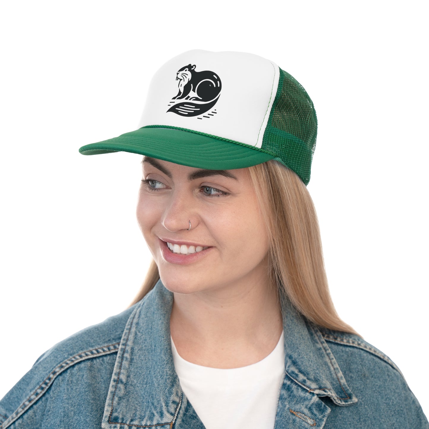 scandinavian minimalistic BEAVER Design Trucker Cap – Perfect for Outdoor Enthusiasts and Nature Lovers