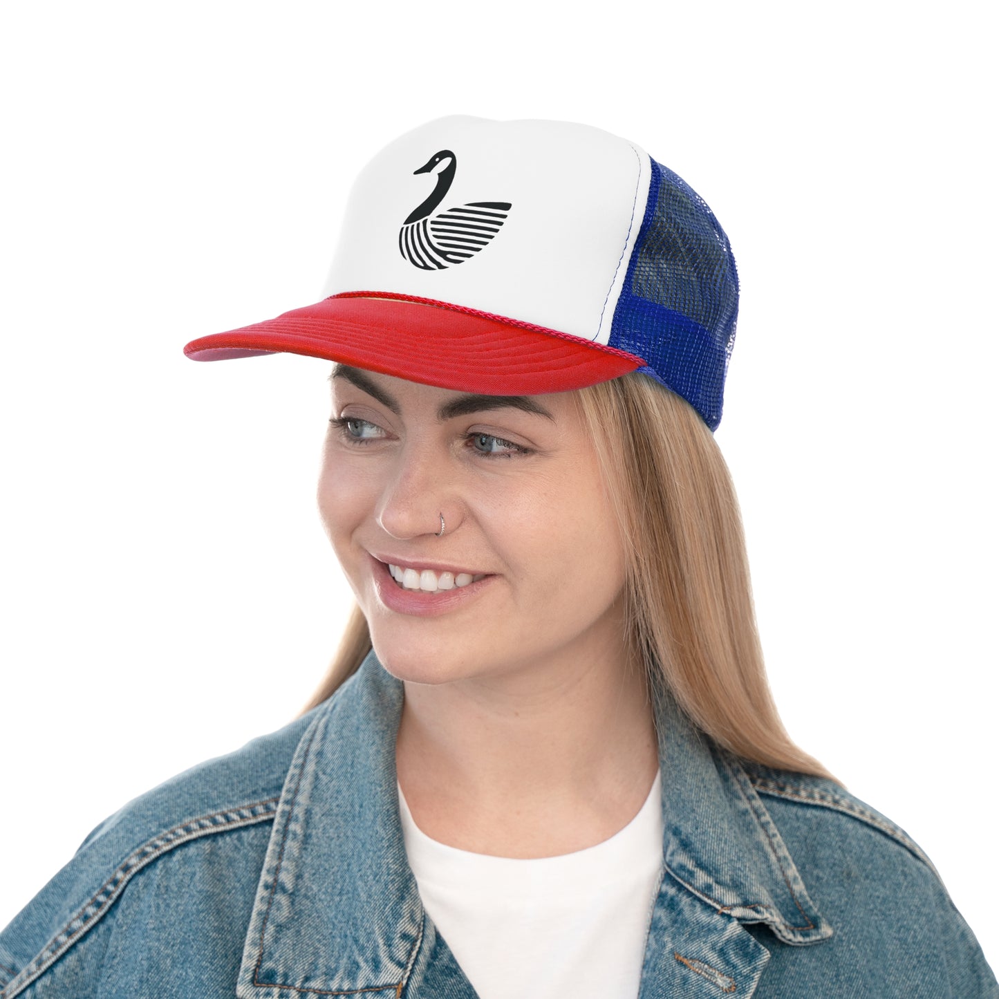 scandinavian minimalistic CANADA GOOSE Design Trucker Cap – Perfect for Nature Lovers