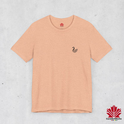 scandinavian minimalistic CANADA GOOSE Design Unisex Short Sleeve Tee - Soft and Comfortable, Perfect for Everyday Wear and Nature Lovers