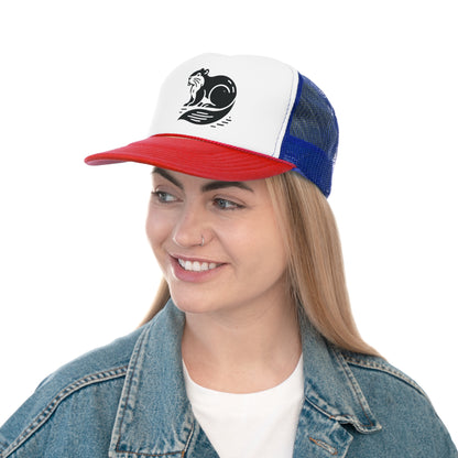 scandinavian minimalistic BEAVER Design Trucker Cap – Perfect for Outdoor Enthusiasts and Nature Lovers