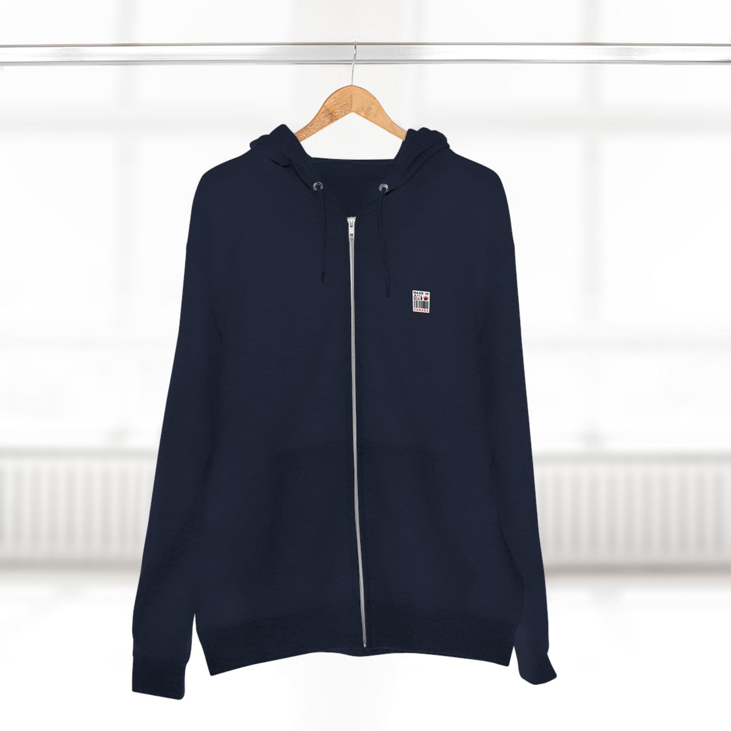 Sweat à capuche unisexe zippé « Fabriqué au Canada » – Minimaliste, ludique et fier
