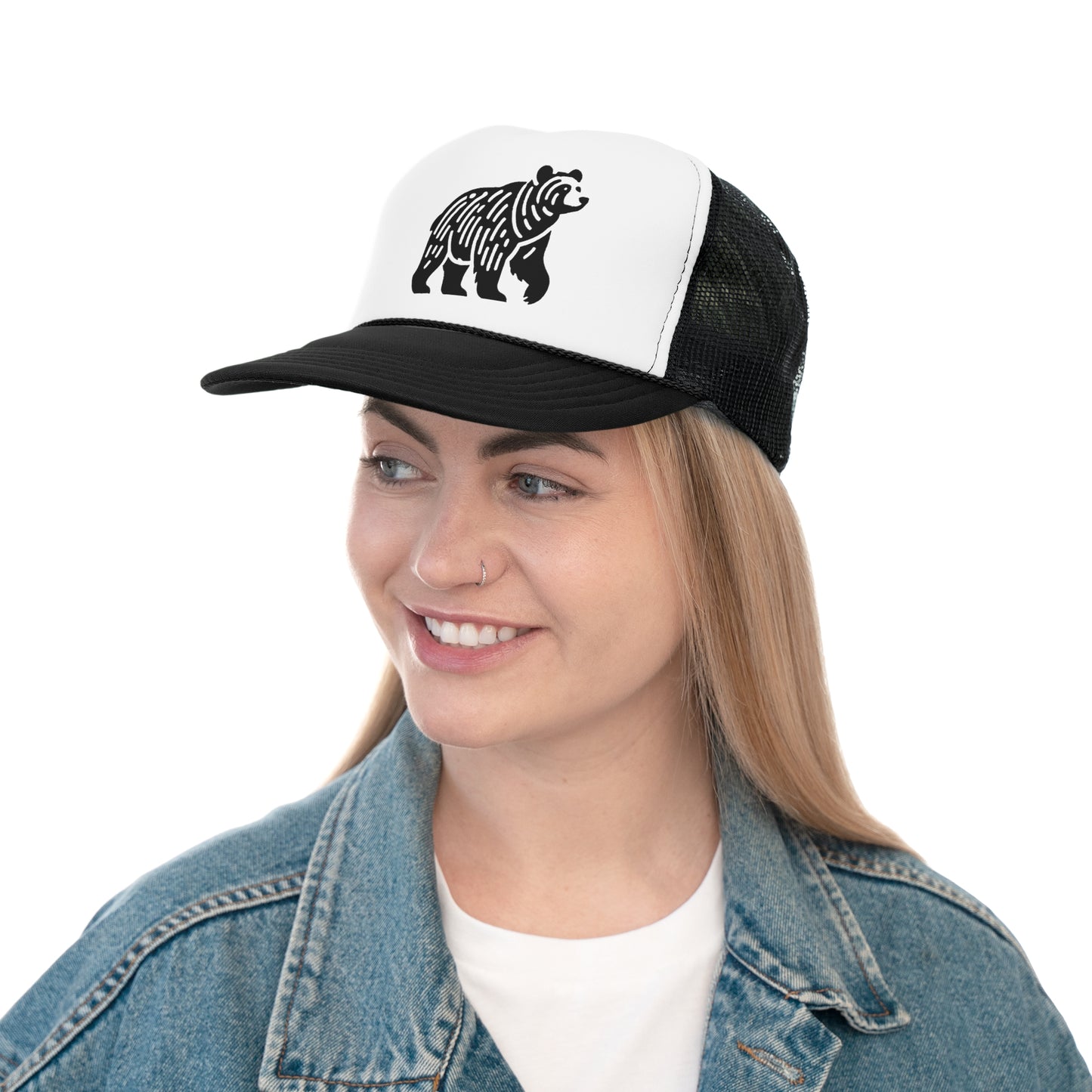 scandinavian minimalistic BEAR Design Trucker Cap – Outdoor Adventure Hat for Nature Lovers