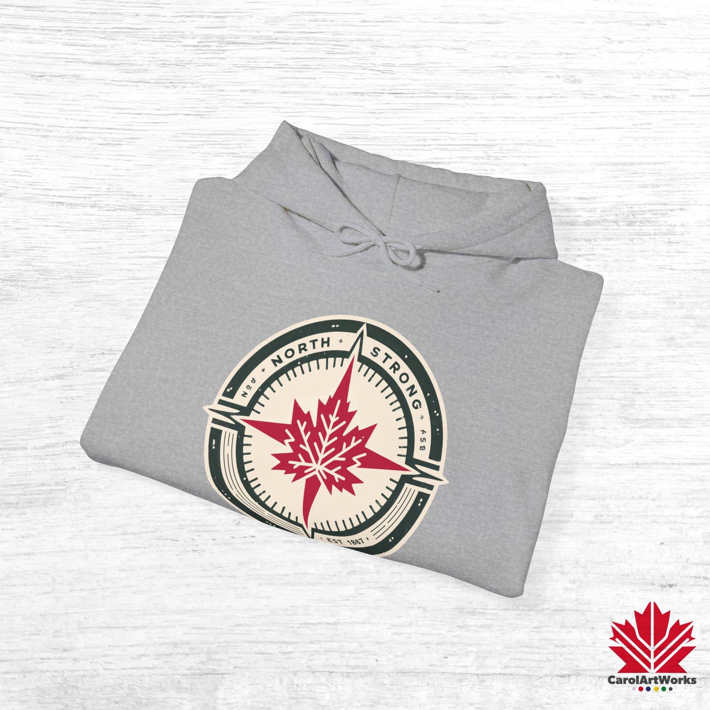 Sweat à capuche unisexe « North Strong » avec motif boussole – Vivez l'aventure avec fierté canadienne