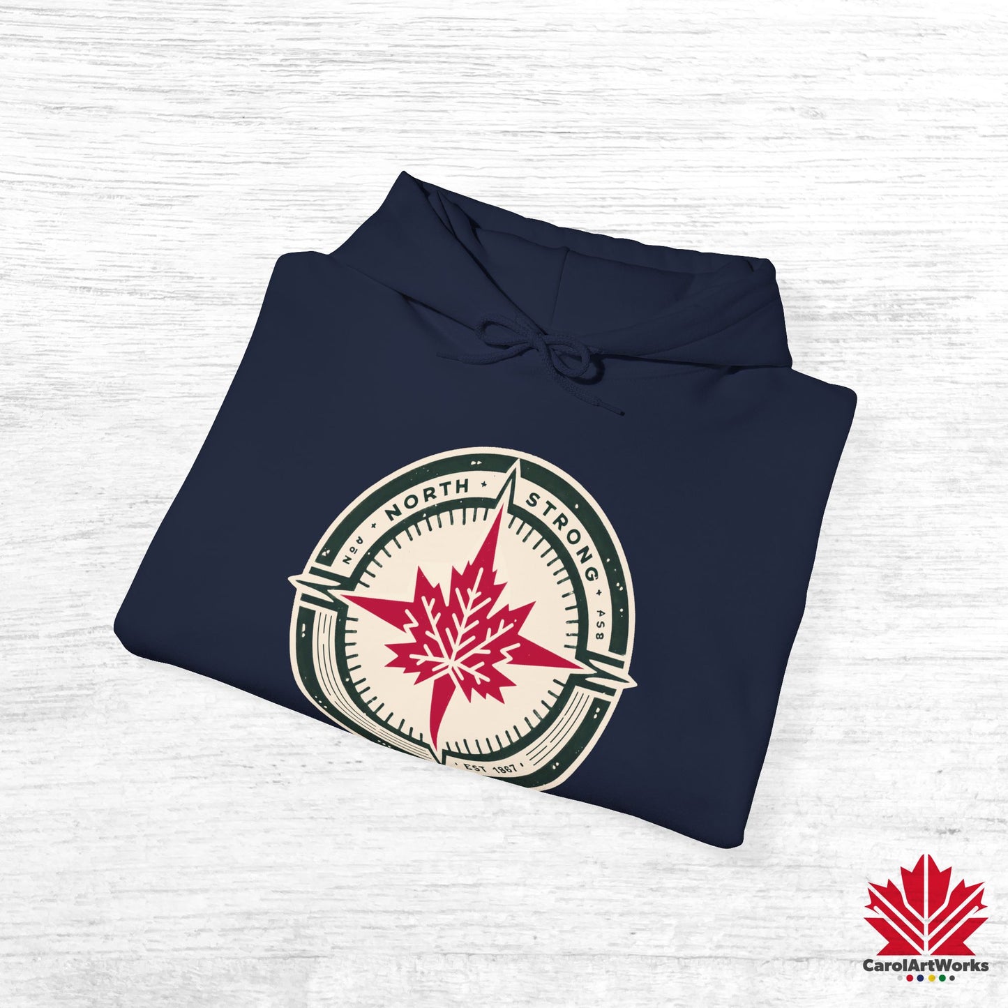 Sweat à capuche unisexe « North Strong » avec motif boussole – Vivez l'aventure avec fierté canadienne