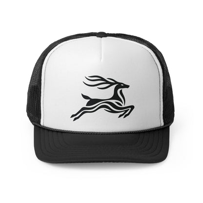 scandinavian minimalistic DEER Design – Wildlife-Inspired Trucker Cap