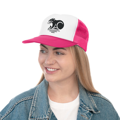 scandinavian minimalistic BEAVER Design Trucker Cap – Perfect for Outdoor Enthusiasts and Nature Lovers